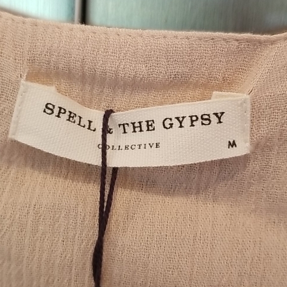 💕SPELL & THE GYPSY💕 Lioness Cap Sleeve Blouse Smoke M Medium NWT - Picture 11 of 14